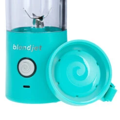 BlendJet BLENDJET TRAGBARER SMOOTHIE MIXER MINZGRÜN -FRILU Outdoor Geschaft 5637922638 c blendjet tragbarer smoothie mixer blendjet 24