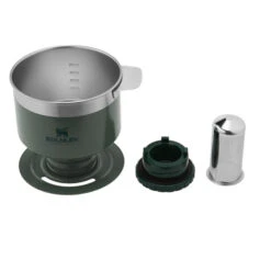 Stanley CLASSIC POUR OVER Kaffeefilter HAMMERTONE GREEN -FRILU Outdoor Geschaft 5637980273 c classic pour over stanley 24